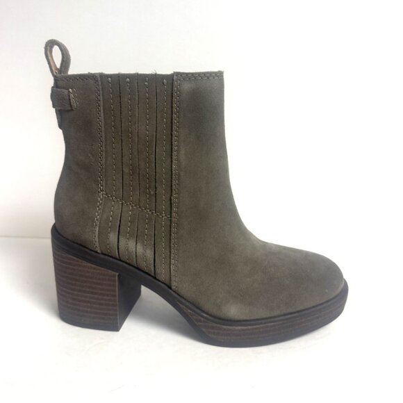 Crown Vintage Womens Capari Bootie Bark Size 6.5 M
